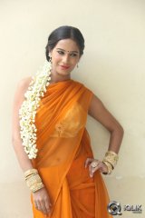 Poonam Pandey Malini and Co Press Meet